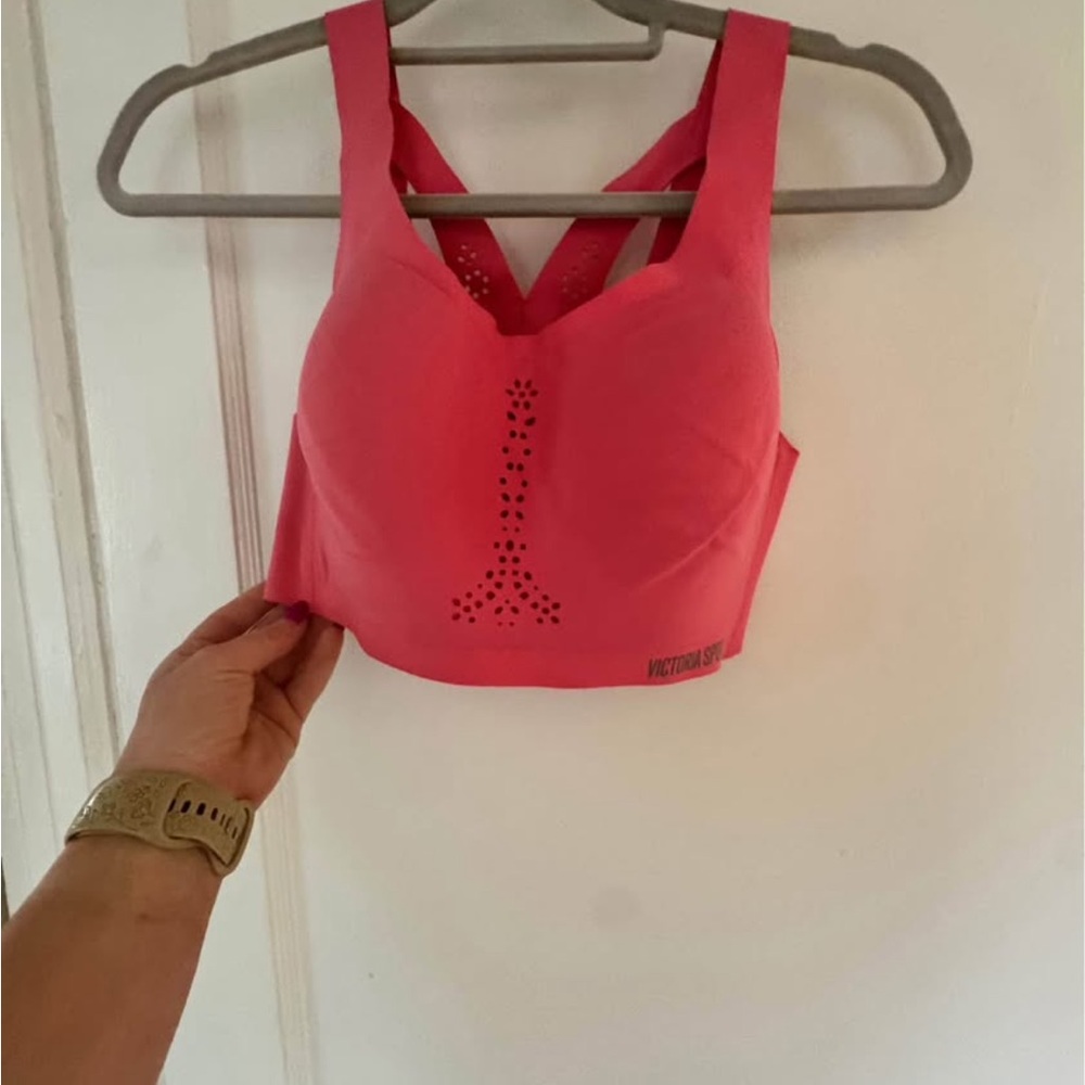 Victoria's Secret Pink Sports Bra 34